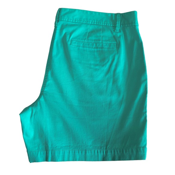 Talbots Aqua Green 6" Girlfriend Shorts Size 14P Super Soft Chino NWT Flat Front - Picture 2 of 9